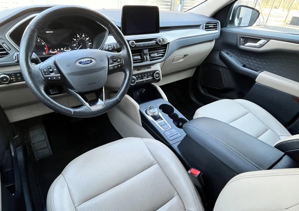 Ford Escape cena 89900 przebieg: 96500, rok produkcji 2020 z Włoszczowa małe 254